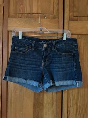 Y2K American Eagle Dark Blue Denim Roll-Cuff Jean Shorts